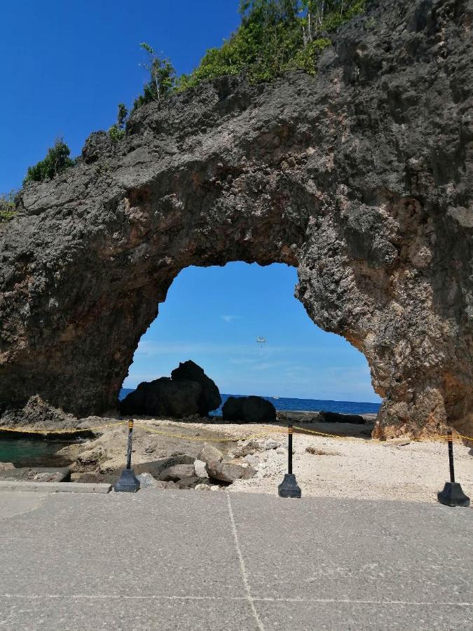 El Moro Beach Resort (Adults Only) Balabag  Luaran gambar