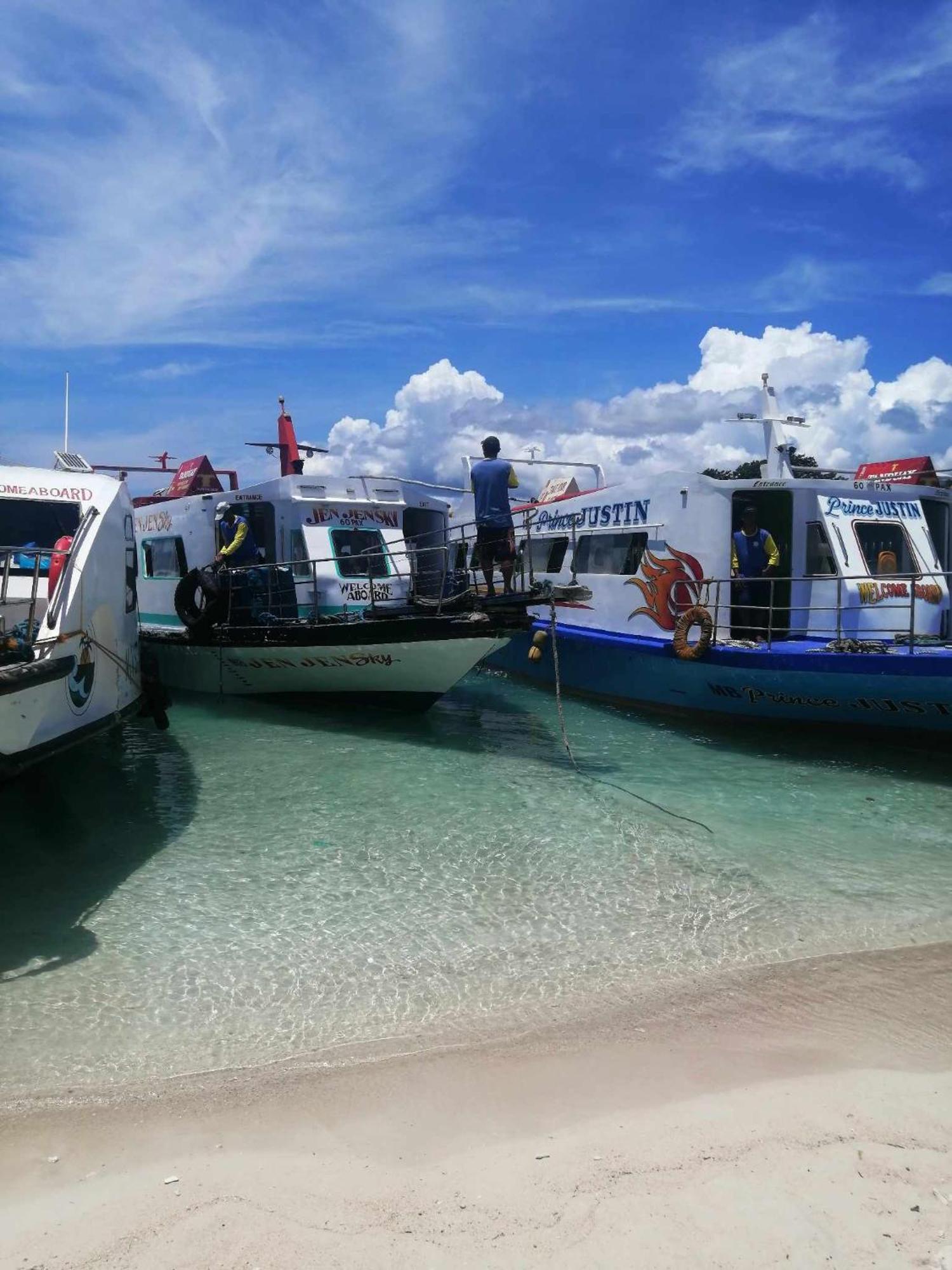 El Moro Beach Resort (Adults Only) Balabag  Luaran gambar
